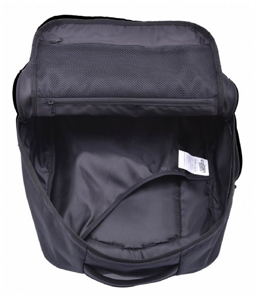 CabinZero Outdoor backpack Military Cabin Backpack 36 L 17 Inch Absolute Black