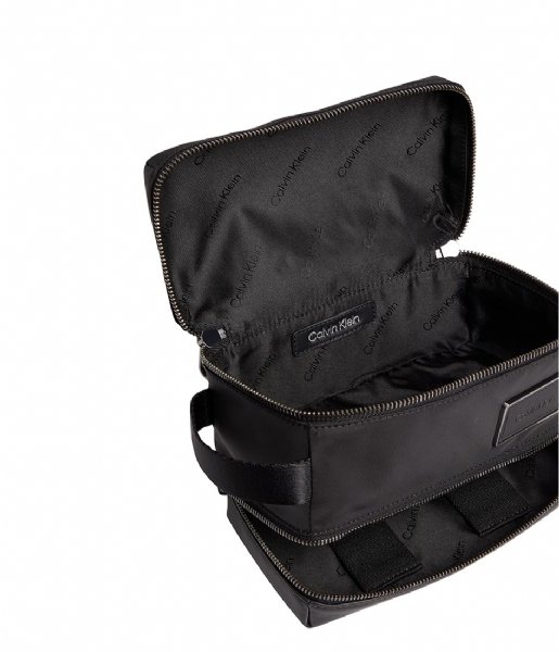 Calvin Klein Toiletry bag Ck Elevated Double Zip Washbag Ck Black (BAX)