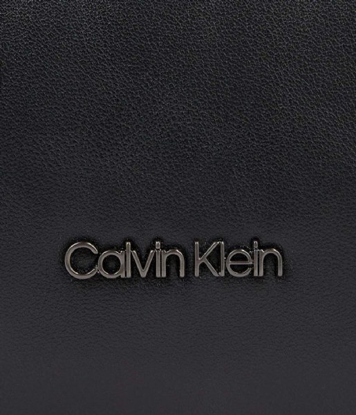 Calvin Klein Laptop Shoulder Bag Ck Elevated Pu 2G Laptop Bag Ck Black Smooth (BAX)