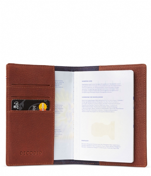 Decoded  Leather Passport Holder cinnamon brown