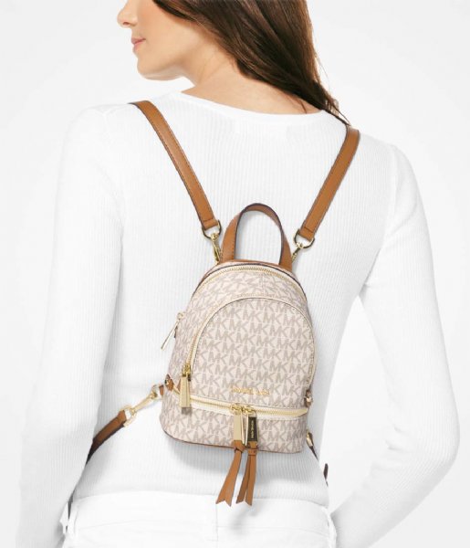 Michael Kors Everday backpack Rhea Zip Xtra Small Messenger Backpack Vanilla (150)