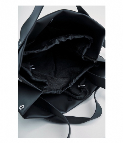 Rains Everday backpack Shift Bag black (01)