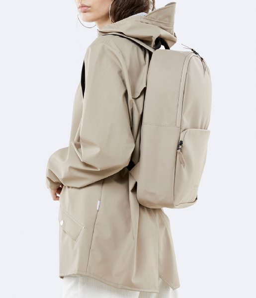 Rains Laptop Backpack Field Bag 13 Inch beige (35)